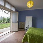 Bed and Breakfast R&b Un A Colori Φεράρα