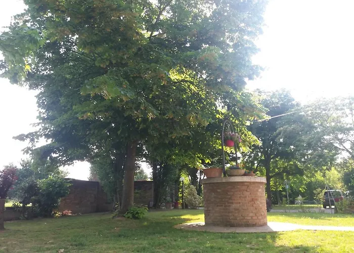 B&B R&b Un A Colori 페라라