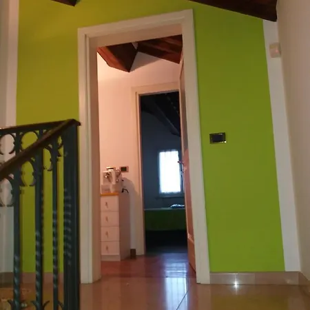 R&b Un A Colori Bed & Breakfast 4*