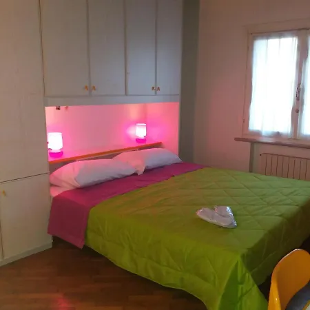 R&b Un A Colori Bed and breakfast 4*