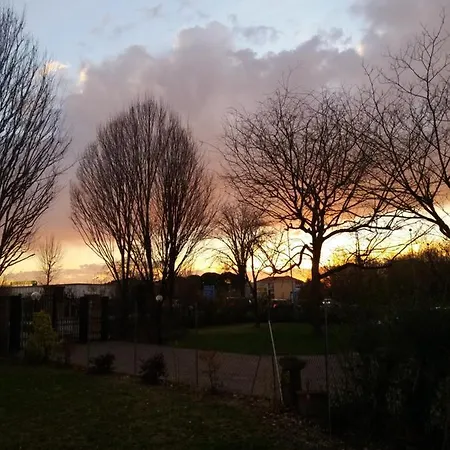 R&b Un A Colori Bed & Breakfast 4*