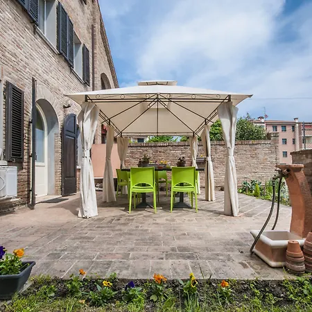 Bed & Breakfast R&b Un A Colori