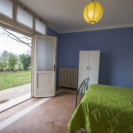 Bed & Breakfast R&b Un A Colori Ferrara