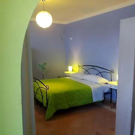 R&b Un A Colori Couette-café 4*