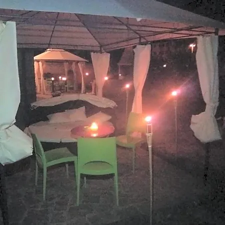 R&b Un A Colori Couette-café 4*