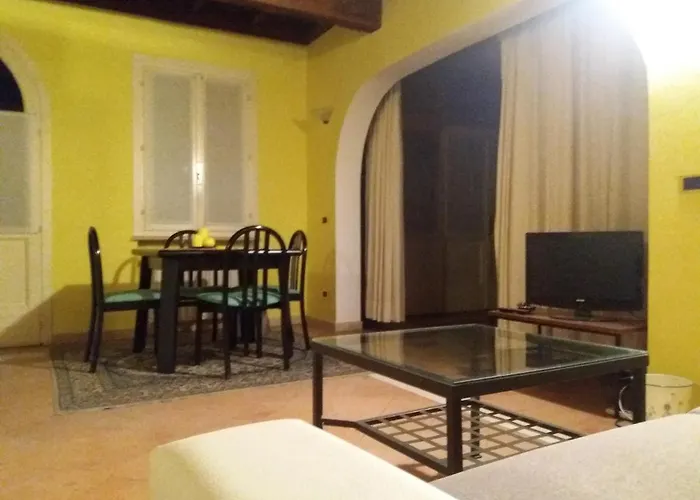 R&b Un A Colori Bed & Breakfast 4*