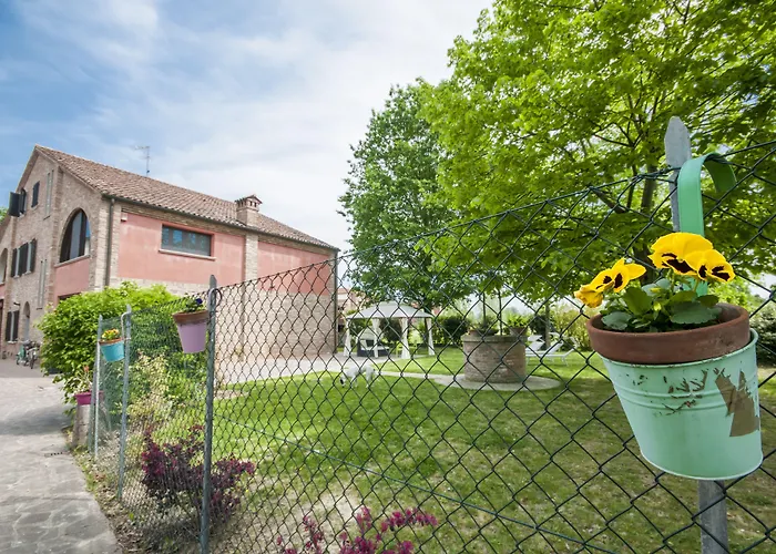 Bed & Breakfast R&b Un A Colori Ferrara